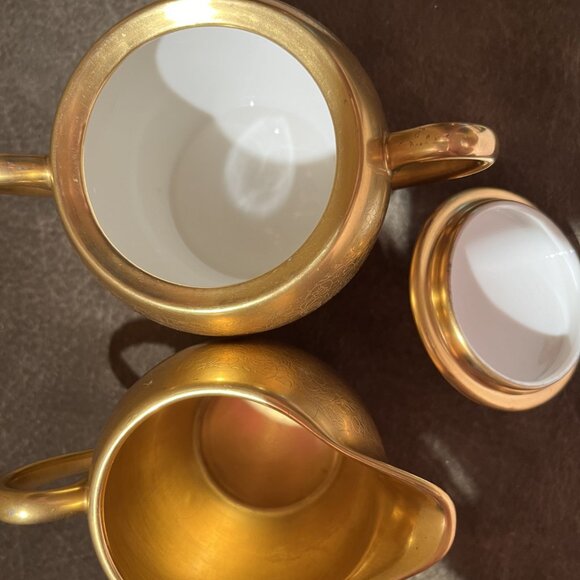 1930s Pickard Sugar and Creamer Set - Gold Encrusted Rose and Daisy Pattern - Picture 4 of 5